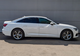 Подержанный автомобиль Audi A6 Sedan 2019 года (4 фото)