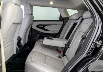 Подержанный автомобиль Land Rover Range Rover Evoque 2019 года (12 фото)