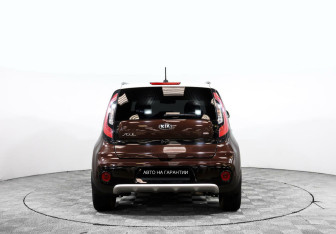 Подержанный автомобиль Kia Soul 2018 года (5 фото)