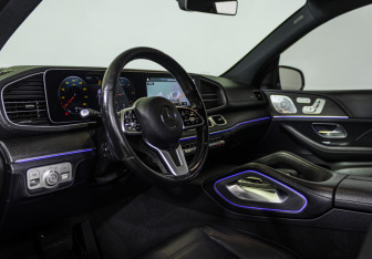 Подержанный автомобиль Mercedes-Benz GLE 2019 года (9 фото)