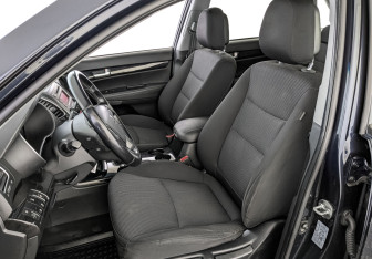 Подержанный автомобиль Kia Sorento 2018 года (20 фото)