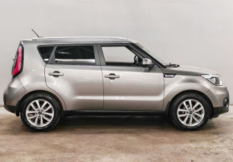 Подержанный автомобиль Kia Soul 2017 года (4 фото)