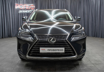 Подержанный автомобиль Lexus NX 2019 года (2 фото)