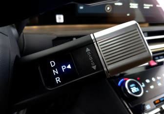 Подержанный автомобиль Hyundai Santa Fe 2024 года (29 фото)