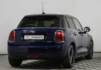 Подержанный автомобиль MINI Hatch 2019 года (5 фото)