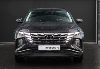 Подержанный автомобиль Hyundai Tucson 2022 года (2 фото)