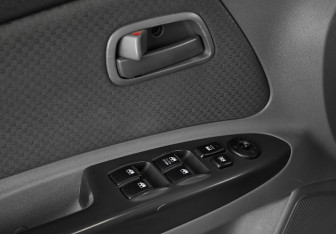 Подержанный автомобиль Kia Rio Sedan 2010 года (8 фото)