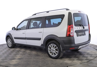 Подержанный автомобиль LADA (ВАЗ) Largus Wagon 2020 года (7 фото)