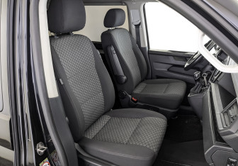 Подержанный автомобиль Volkswagen Multivan 2020 года (24 фото)