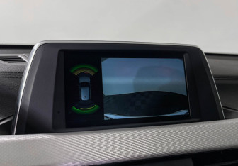 Подержанный автомобиль BMW X1 2019 года (17 фото)