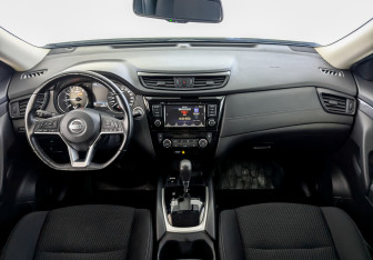 Подержанный автомобиль Nissan X-Trail 2022 года (14 фото)