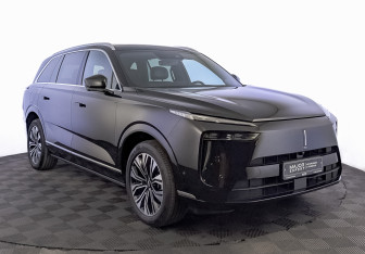 Подержанный автомобиль Wey 07 2024 года (3 фото)