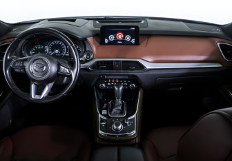 Подержанный автомобиль Mazda CX-9 2019 года (14 фото)