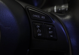 Подержанный автомобиль Mazda CX-5 2012 года (11 фото)