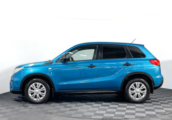 Подержанный автомобиль Suzuki Vitara 2017 года (8 фото)
