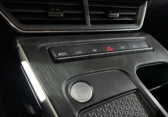 Подержанный автомобиль Haval F7 2024 года (21 фото)