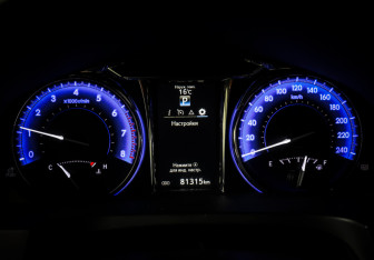 Подержанный автомобиль Toyota Camry Sedan 2017 года (15 фото)