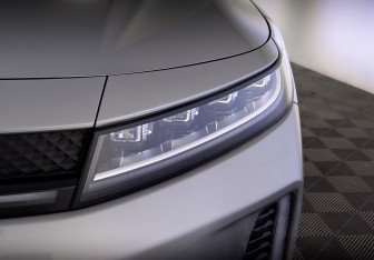 Подержанный автомобиль Exeed RX 2023 года (17 фото)