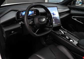 Подержанный автомобиль Geely Cityray 2024 года (11 фото)