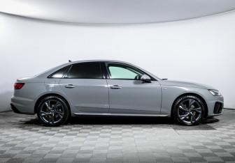 Подержанный автомобиль Audi A4 Sedan 2021 года (4 фото)