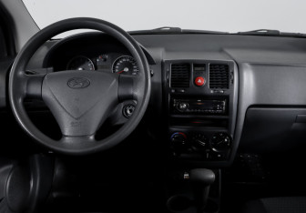 Подержанный автомобиль Hyundai Getz 2008 года (11 фото)