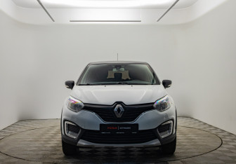 Подержанный автомобиль Renault Kaptur 2016 года (2 фото)