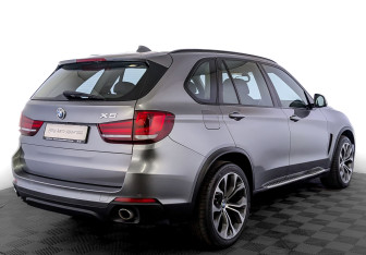 Подержанный автомобиль BMW X5 2016 года (5 фото)