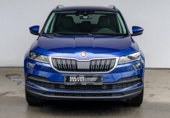 Подержанный автомобиль Skoda Karoq 2021 года (2 фото)