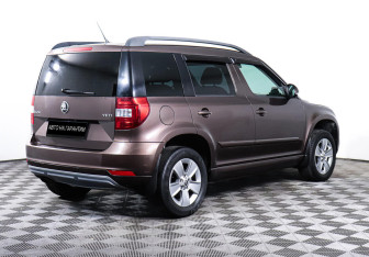 Подержанный автомобиль Skoda Yeti 2014 года (5 фото)
