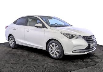 Подержанный автомобиль Changan Alsvin 2023 года (3 фото)