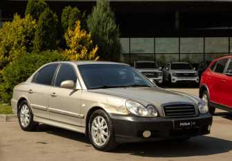 Подержанный автомобиль Hyundai Sonata 2007 года (2 фото)