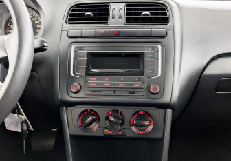 Подержанный автомобиль Volkswagen Polo Sedan 2019 года (15 фото)