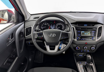 Подержанный автомобиль Hyundai Creta 2018 года (21 фото)