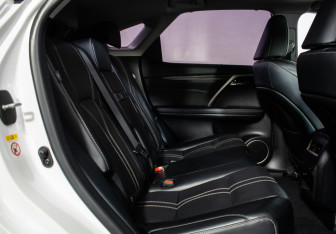 Подержанный автомобиль Lexus RX 2016 года (9 фото)