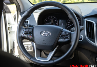 Подержанный автомобиль Hyundai Creta 2020 года (11 фото)