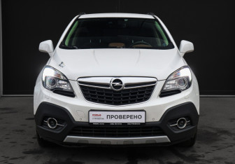 Подержанный автомобиль Opel Mokka 2013 года (2 фото)