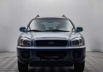 Подержанный автомобиль Hyundai Santa Fe 2004 года (8 фото)
