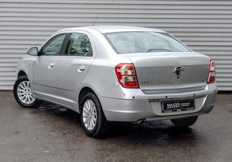 Подержанный автомобиль Ravon R4 2017 года (7 фото)