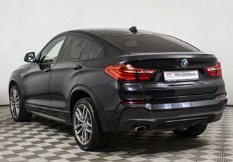Подержанный автомобиль BMW X4 2018 года (7 фото)