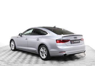 Подержанный автомобиль Audi A5 Liftback 2017 года (7 фото)