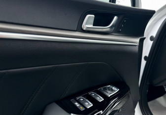 Новый Kia K5 2024 (23 фото)