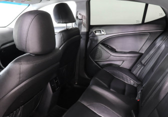 Подержанный автомобиль Kia Optima Sedan 2015 года (11 фото)