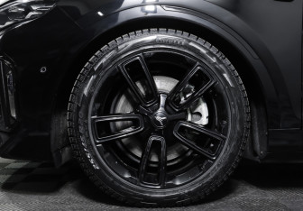 Подержанный автомобиль Voyah Free 2023 года (28 фото)