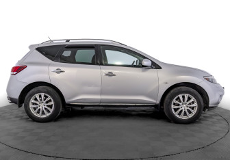 Подержанный автомобиль Nissan Murano Suv 2012 года (4 фото)