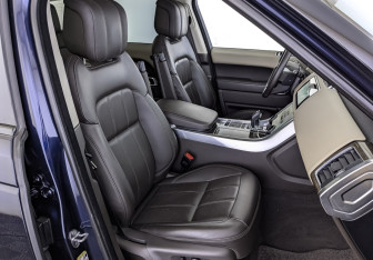 Подержанный автомобиль Land Rover Range Rover Sport 2021 года (24 фото)