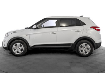 Подержанный автомобиль Hyundai Creta 2019 года (8 фото)