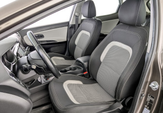 Подержанный автомобиль Kia Ceed Hatchback 2018 года (20 фото)