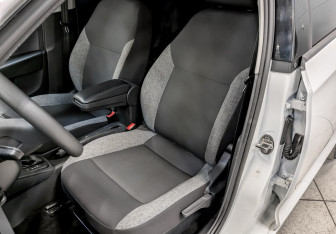 Подержанный автомобиль Skoda Rapid Liftback 2021 года (20 фото)