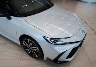 Новый Toyota Camry Sedan 2025 (14 фото)