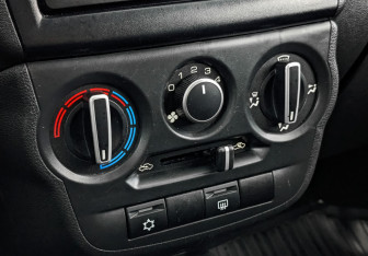 Подержанный автомобиль LADA (ВАЗ) Granta Sedan 2023 года (21 фото)